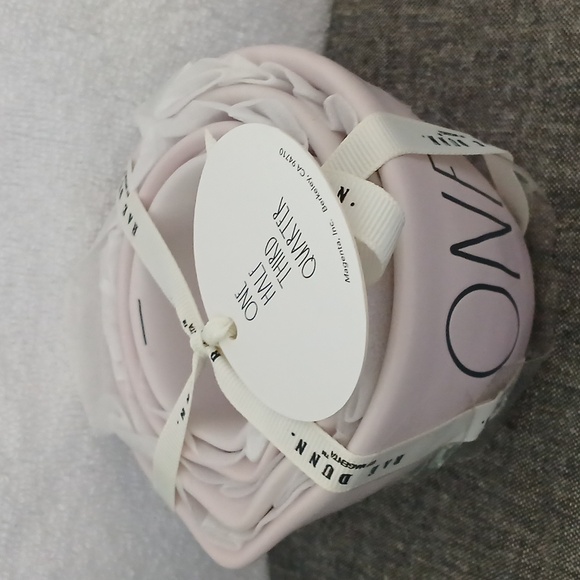 Rae Dunn lavender measuring cups - Picture 2 of 2